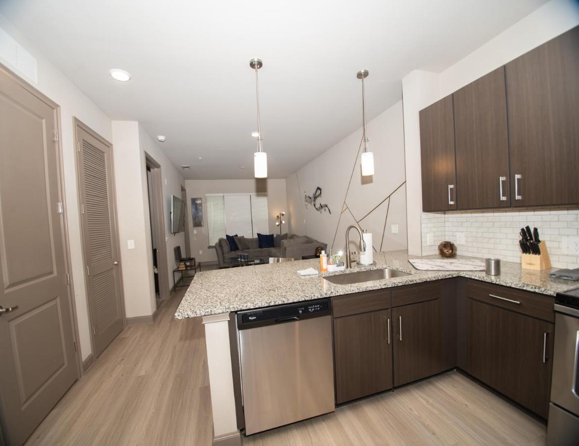 Awesome Atlanta Getaway Atlantic Station Area Apartamento Exterior foto