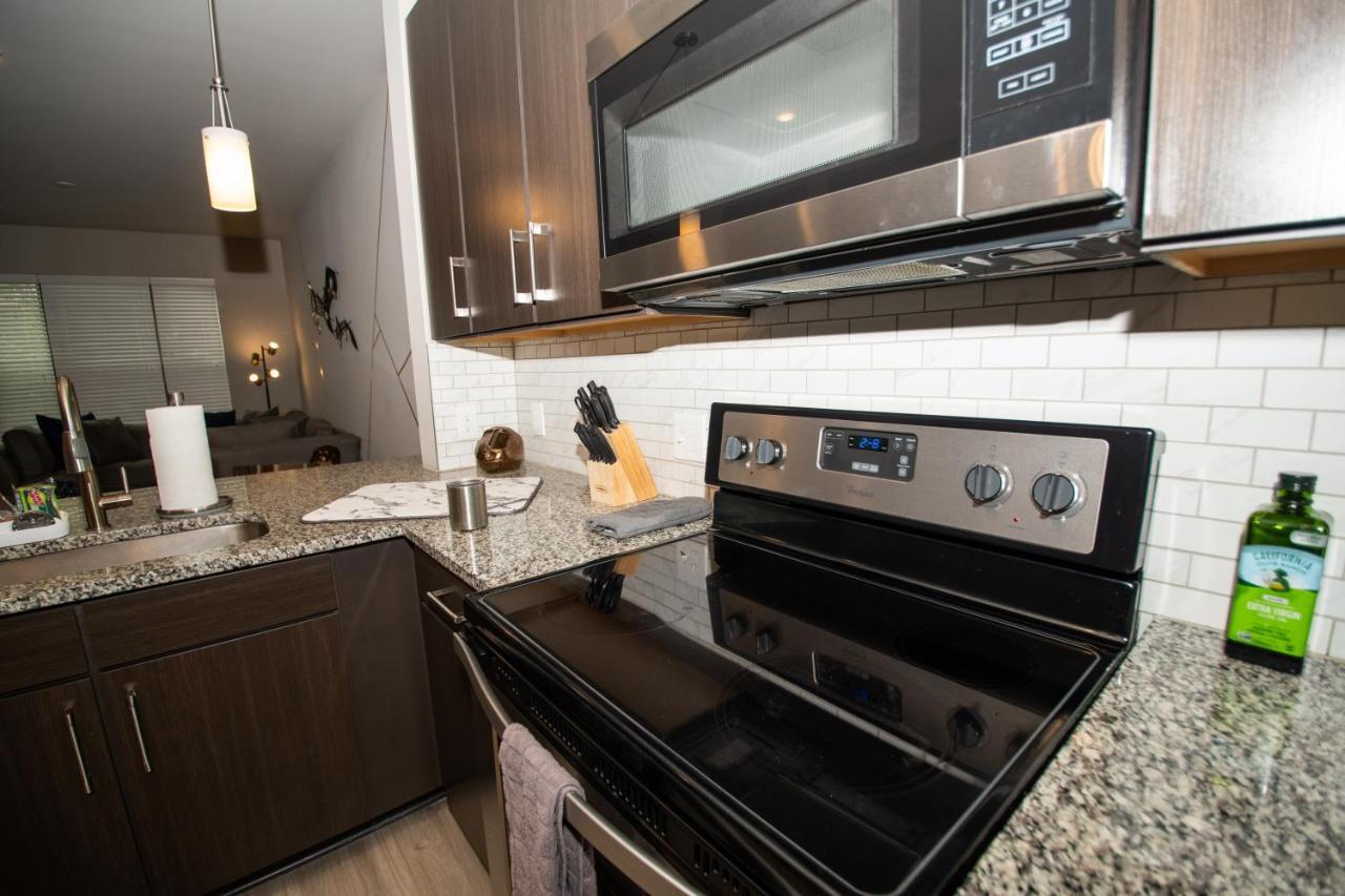 Awesome Atlanta Getaway Atlantic Station Area Apartamento Exterior foto